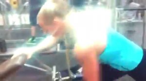 SARAH BACKMAN HD FEMALE ARMWRESTLING MOTIVATION