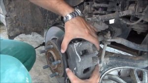 неудачная замена тормозных колодок на  санг енг актион спорт.Ssang Yong Actyon