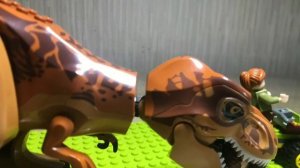 Динозавр T-Rex