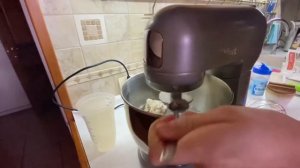 Рецепт итальянской пиццы с планетарным миксером Kitfort KT-1357
