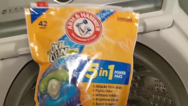 The Secret to Getting WHITE CLOTHES WHITER (Easy Stain Removal)!! смотреть онлайн