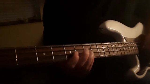 We Are Family Bass смотреть онлайн