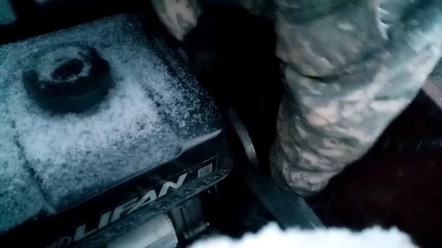 запуск движка с оторваным шнуром стартера смотреть онлайн