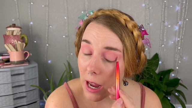 Depression Buys My Makeup Ep 2 | ft. MIDAS COSMETICS! смотреть онлайн