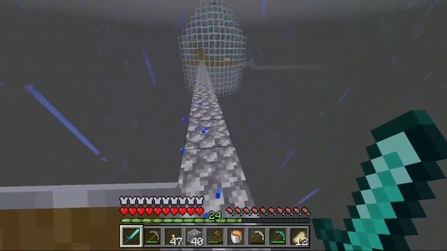 #2 Майнкрафт, но весь мир в БУТЫЛКЕ! Выживание в необычном мире | Часть 2 | Майнкрафт бедрок. смотреть онлайн