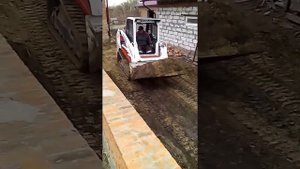 Гусеничный минипогрузчик Takeuchi.Курск.