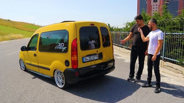 YILLAR GEÇSEDE UFAK DOKUNUŞLA ÇOK GÜZEL BİR GÖRÜNÜME SAHİP OLAN RENAULT KANGOO смотреть онлайн