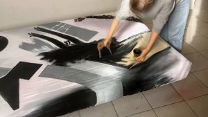 Даём дивану вторую жизнь. Декор красками TEXTIL DESIGN и FASHION SPRAY