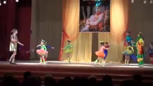 Фестиваль семейного творчества 'Росинки 7' МДОУ 'Детский сад №17 комбинированного вида' смотреть онлайн