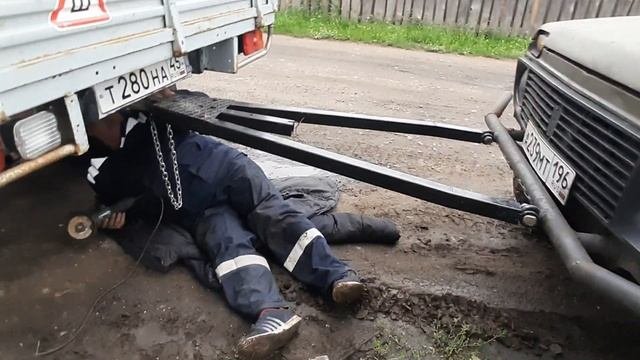 Фаркоп на УАЗ . Ручная работа))).