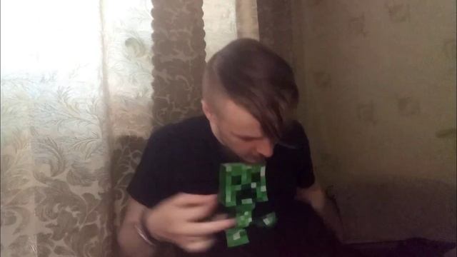 ПРОВЕРКА ЛАЙФХАКОВ от Sumroca. Как убрать кофе с бумаги? смотреть онлайн