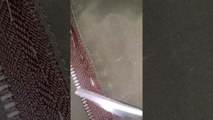 Как заменить молнию на куртке, если мешают кнопки