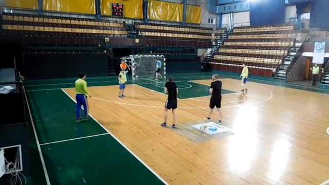 ФК Золотые Ворота - ФК Гермес (2 тайм) - 6 тур - АДФ Футзал 2017 смотреть онлайн