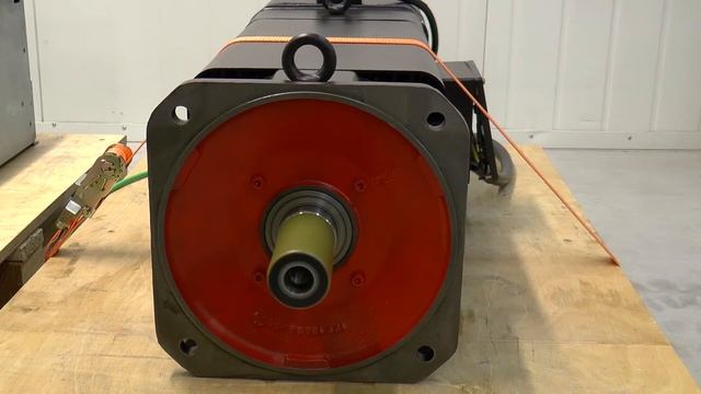 Simodrive 660 Spindle Drive with 34kW 1PH5167 Siemens смотреть онлайн