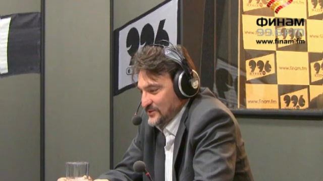 Покупай дешево - продавай дорого.