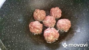 Тефтели очень нежные в сливочно сметанно томатном соусе, пальчики оближешь