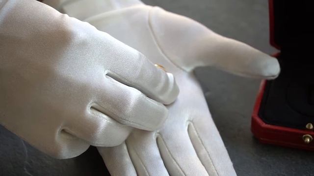 Cartier TRINITY Rings with Diamonds - UNBOXING, REVIEW & TRY ON смотреть онлайн