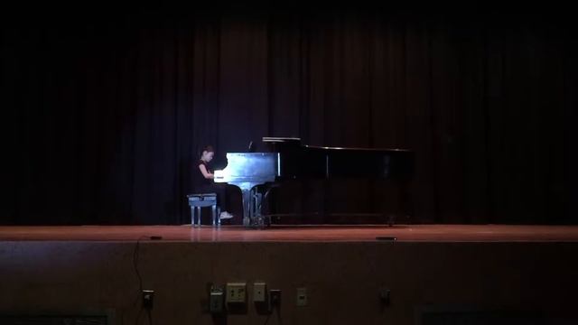 Playing piano at talent show by Claire Kwon смотреть онлайн