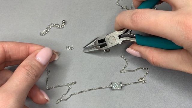 Модная подвеска-чокер с бусиной Swarovski от Елены Кострикиной
