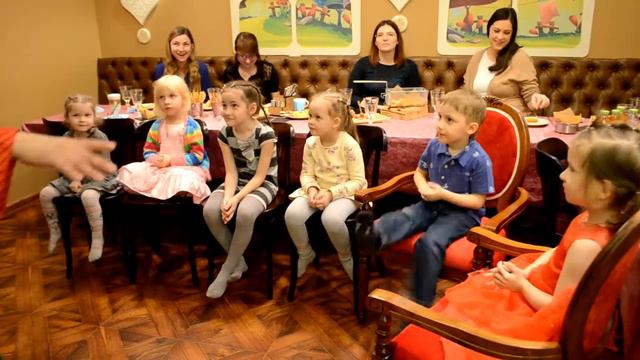 День рождения подружки Кати в Mouse House смотреть онлайн