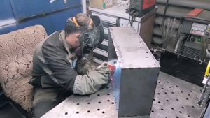 СВАРКА В АРГОНЕ "МАНГАЛА"