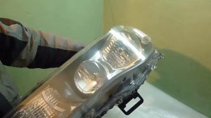 Mitsubishi Outlander II 2012 г. Ремонт фар. Рестайлинг