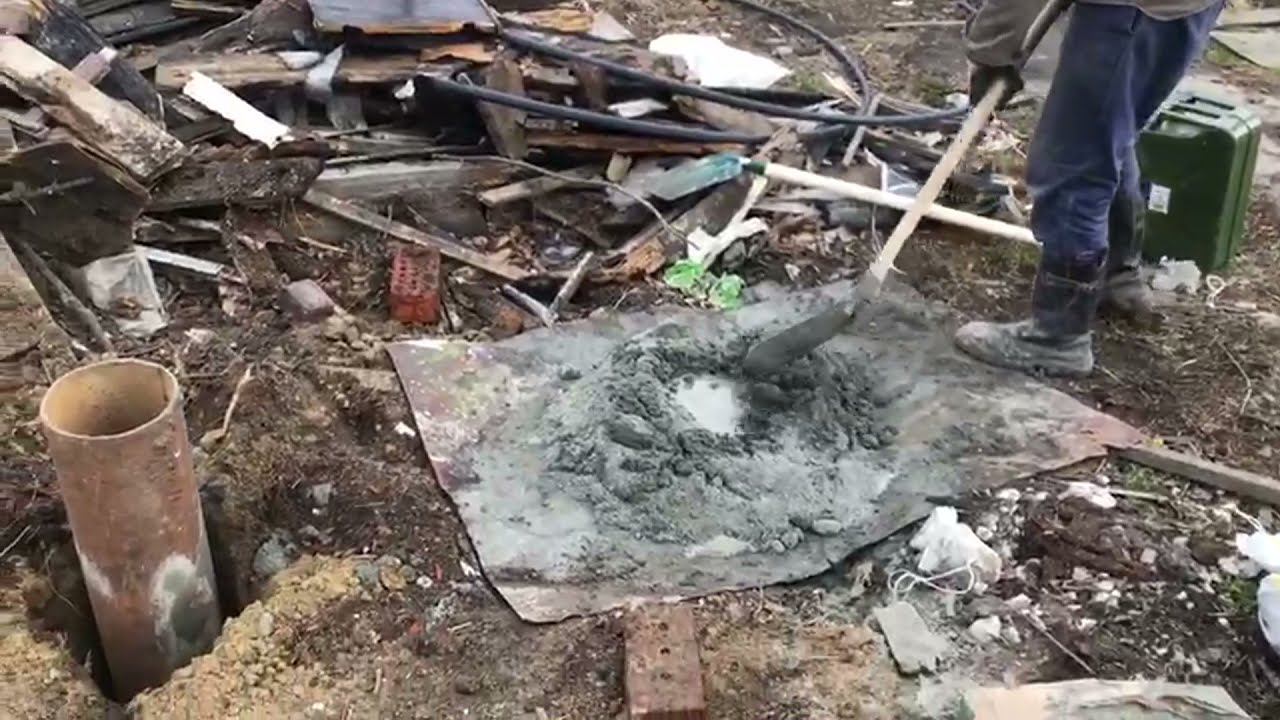 Бетонирование стаканов под опоры труб для газа