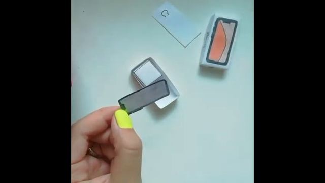 iPhone XS | Бумажный сюрприз | Телефо смотреть онлайн