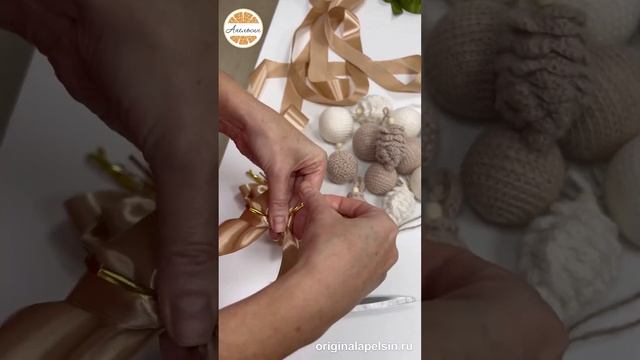 Бантики для новогодних подарков. Стильные подарки. Hand-made оригинальные подарки. Дарите в радость