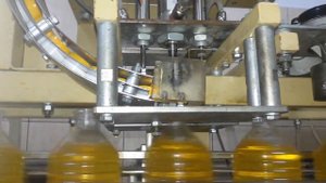 Фасовочное оборудование Линия розлива подсолнечного масла в ПЭТ бутылки