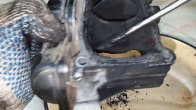 Q7 устранение подсоса воздуха и чистка дроссельной заслонки смотреть онлайн