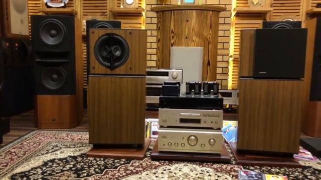 Акустика Bose 8.2 Stereo Everywhere 1980-х годов - винтажная техника