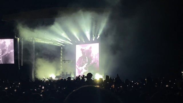 Sam Fender - Seventeen Going Under (Leeds Fest 2023) смотреть онлайн