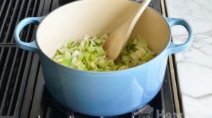 Картофельный суп-пюре с луком-пореем
