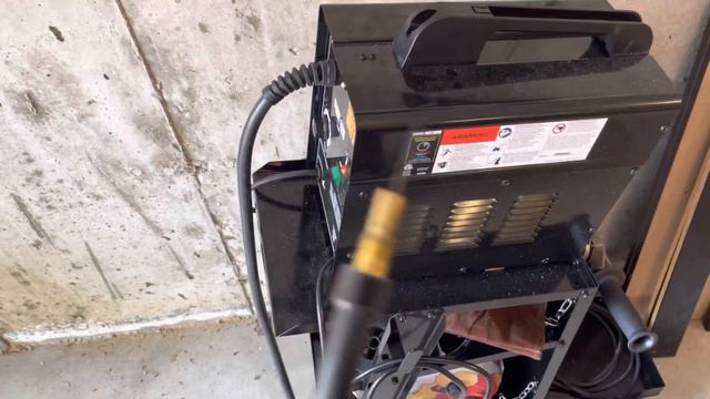 Chicago Electric Flux 125 Review смотреть онлайн