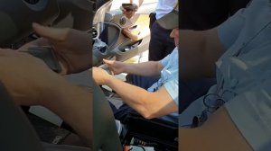 Оборзевшие менты помогать водителям надо они шмонают как поганые мусора как будто Шмон на зоне стро