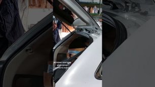 Mazda CX-7 амортизаторы крышки багажника