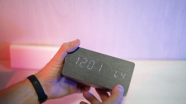 ► ЭЛЕКТРОННЫЕ НАСТОЛЬНЫЕ ЧАСЫ С БЕСПРОВОДНОЙ ЗАРЯДКОЙ ? РАСПАКОВКА ? И ОБЗОР ⬇️