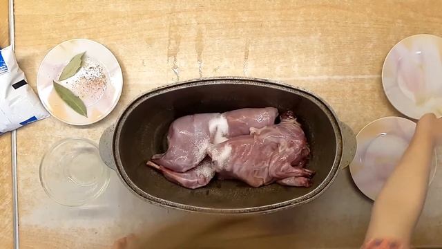 Как приготовить кролика? Кролик в сметане!