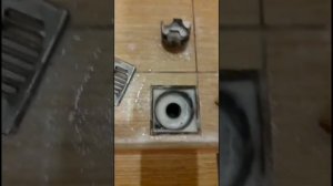 Как почистить трап в душевой # Чистка трапа # Как устранить запах из трапа