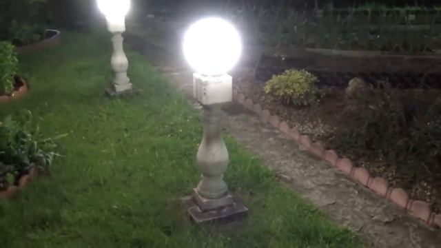 ДАЧА Ландшафтное ОСВЕЩЕНИЕ САДА. Свой РОДНИК. Фонари и фонарики. Прогулка по саду НОЧЬЮ ✨✨✨ смотреть онлайн