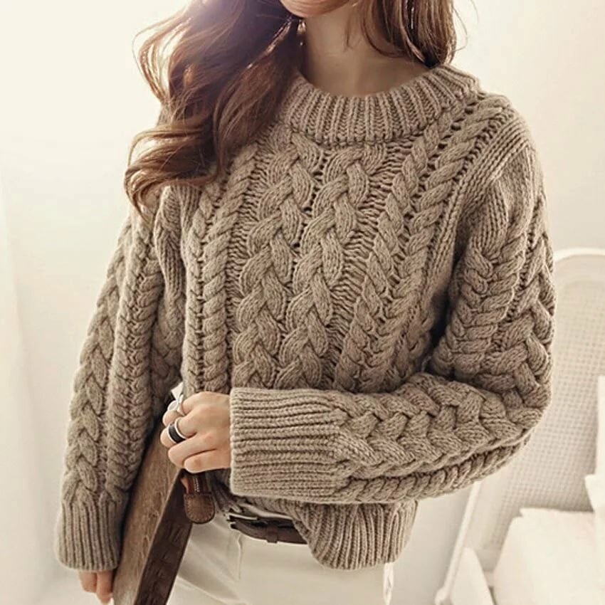 Модели свитеров ручной вязки для женщин