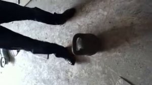 Гиря 32 (перекреститься двухпудовой)