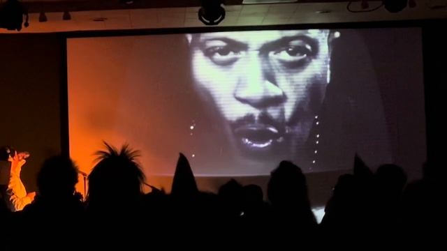 Cut Chemist Hallowilin' at the Philosophical Research Society - pt 1 смотреть онлайн