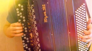 Женщина не танцую! на баяне!!!