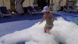 ПЕННАЯ ВЕЧЕРИНКА В АКВАПАРКЕ!!! / FOAM PARTY AT THE WATER PARK