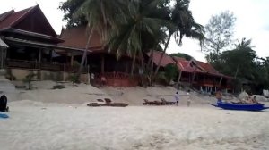 Lamai beach (south) near cafe Black Pearl - Центр пляжа Ламаи.  Выпуск 12.