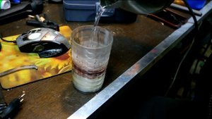 Как извлечь обломанный метчик из отверстия