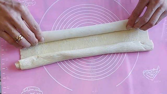 Хрустящее печенье "Ушки" Простая выпечка из слоеного теста смотреть онлайн