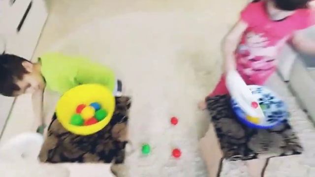 Подвижные игры дома // 7 весёлых игр с детьми.